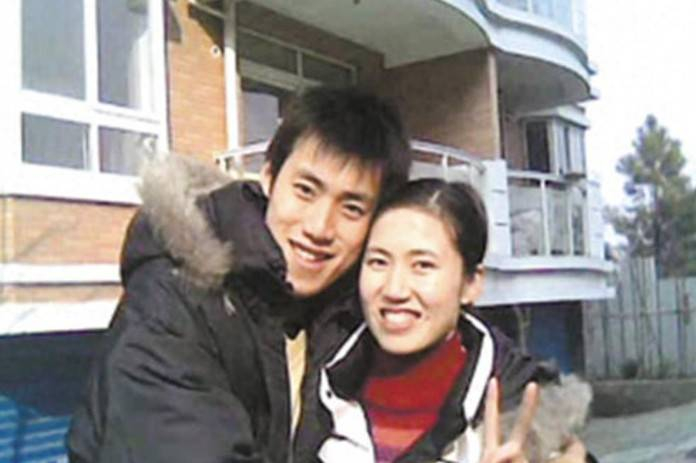球友会官网-瘫痪19年汤淼现状：母亲妻子均已改嫁，9岁女儿很可爱，郎平多次探望|周苏红|排球|中国男排|人生|前妻_新浪新闻